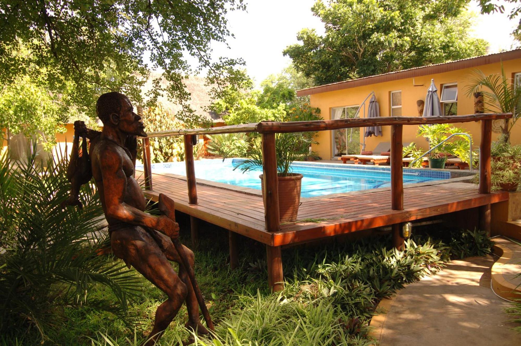 Normann Safari Bush Lodge Палаборва Екстериор снимка