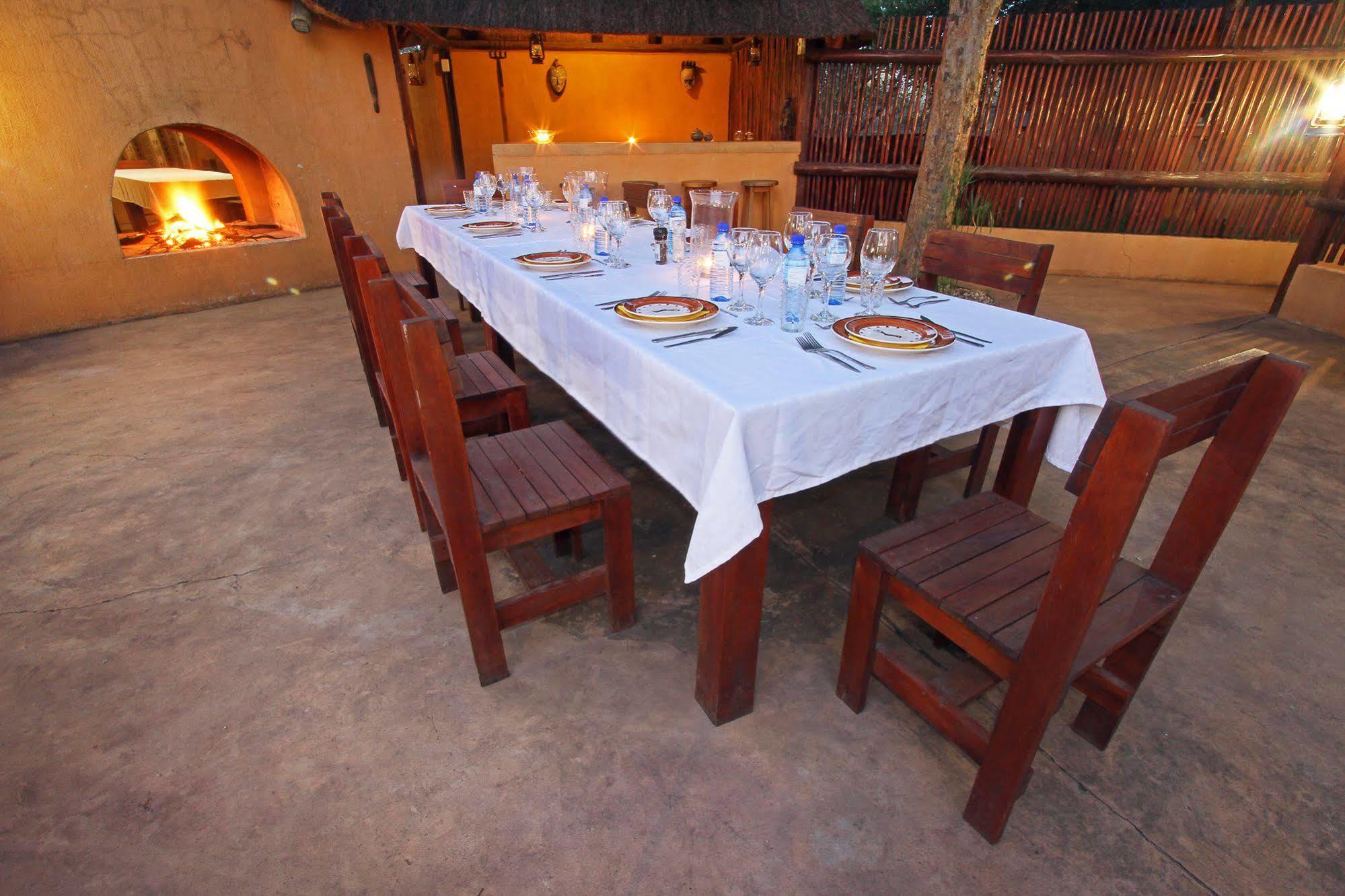 Normann Safari Bush Lodge Палаборва Екстериор снимка